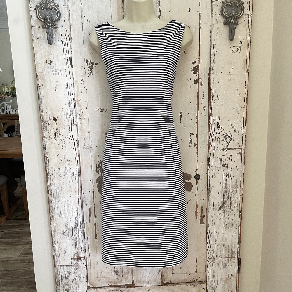 Theory Size Large Woman's Navy Blue White Striped Sleeveless Sheath Career Dress
